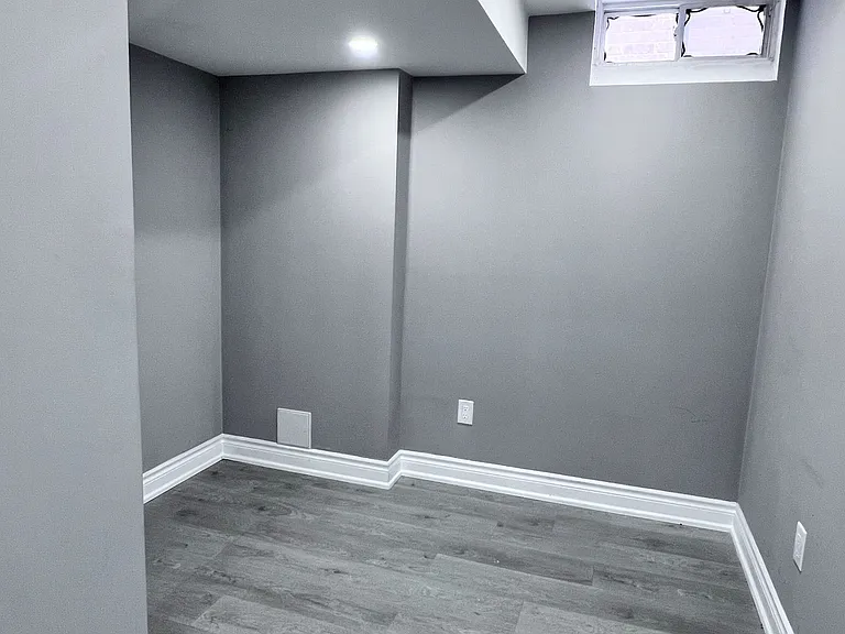 96 Guinevere Rd #BASEMENT — Photo 8