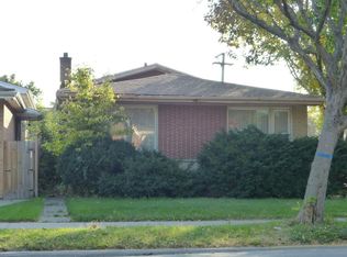 9059 S Jeffery Blvd, Chicago, IL 60617