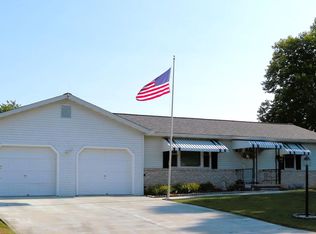 14 Colonial Dr, Hanover, PA 17331