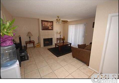 3rd image of 3505 Fort Blvd