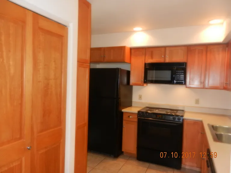 24 Brookstone Ct #24 — Photo 13