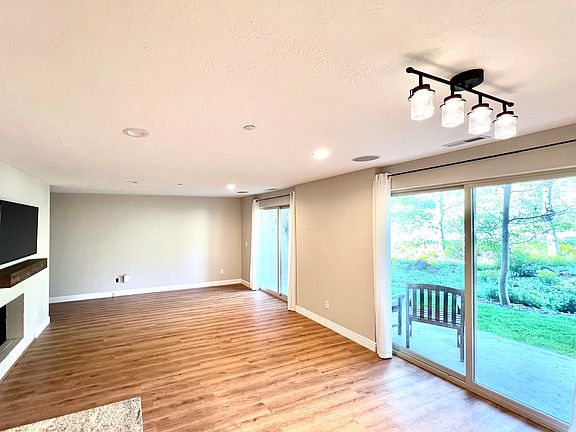 2nd image of 435 Aspen Dr APT 3