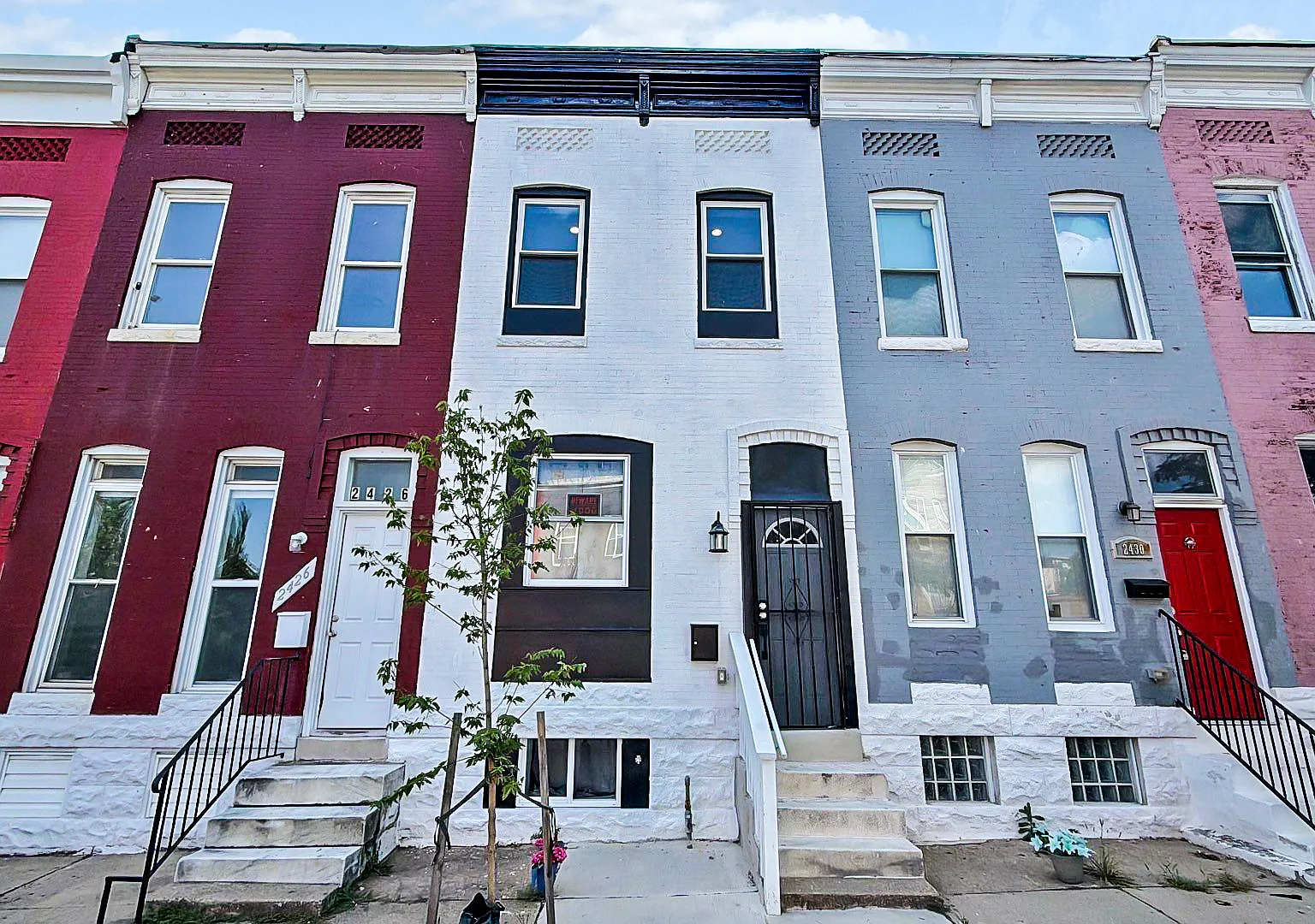 Stunning 4BR, 3.5BA Renovation with Finished Basement & Private Yard — Photo 1
