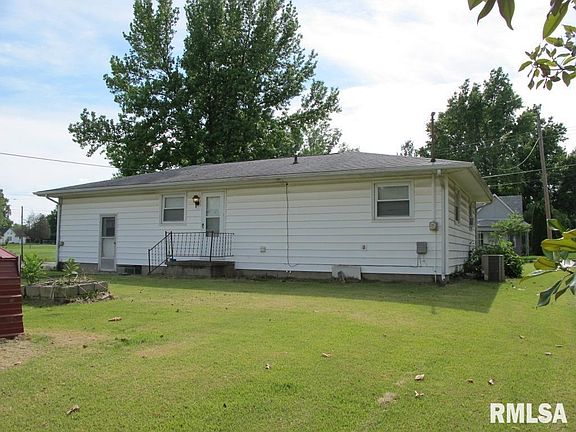 5th image of 1105 Barham Ave