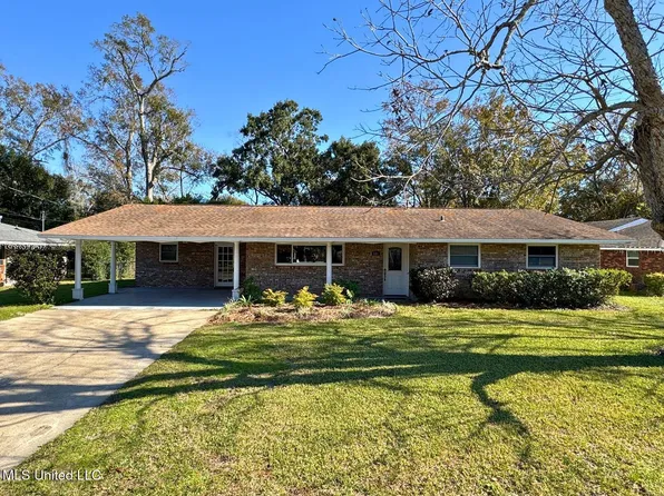 611 Forest Ave, Long Beach, MS 39560