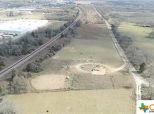 806 Cypress Trail Loop, Rockdale, TX 76567