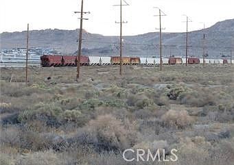 1st image of 0486-192-02-0000 Railroad St #3
