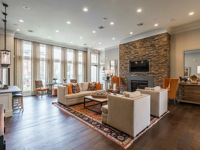 Smart Living at Telephone — Photo 11