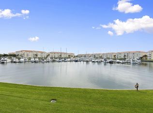 11 Harbour Isle Dr W UNIT 206, Fort Pierce, FL 34949