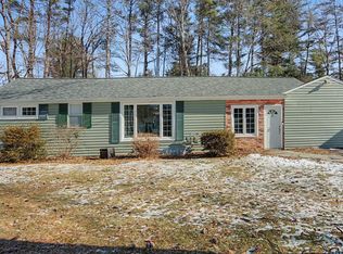 11 Cherry Lane, Guilderland, NY 12084