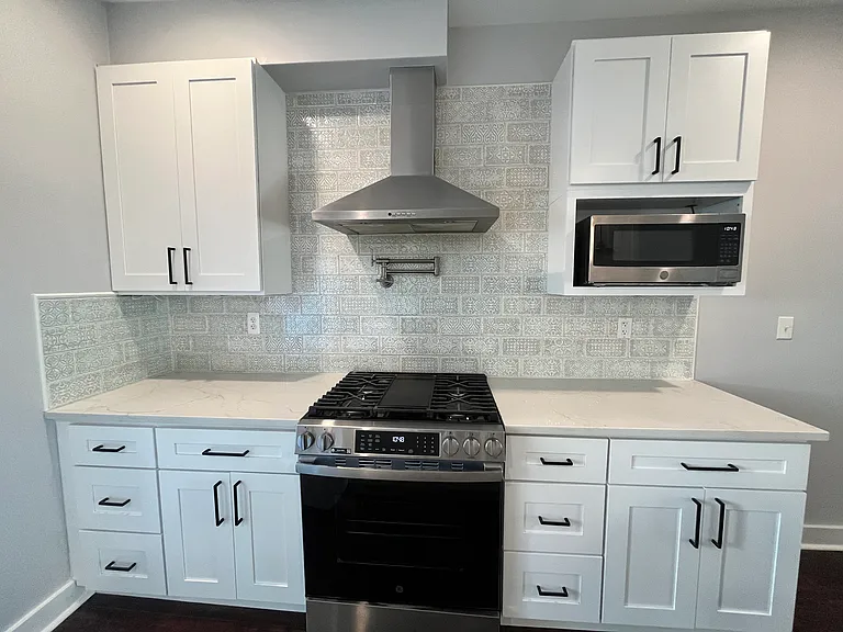 1328 S Bouvier St — Photo 4
