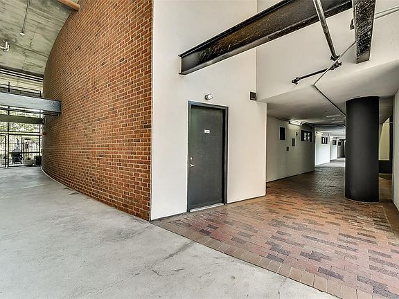 5th image of 3110 Thomas Ave APT 119