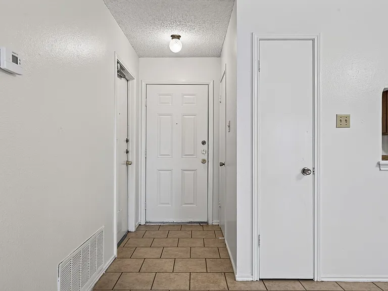 7338 Brandyridge — Photo 3