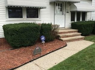 3206 Center Dr, Parma, OH