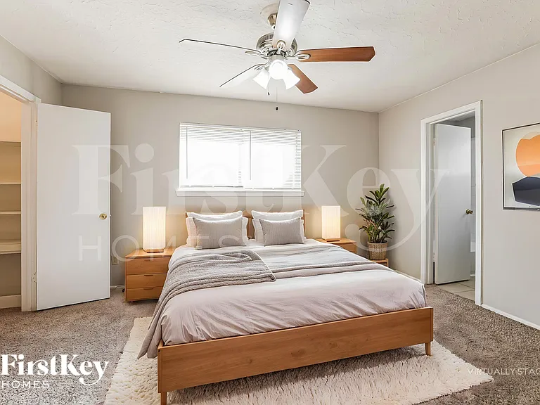 4426 Adonis Dr — Photo 11