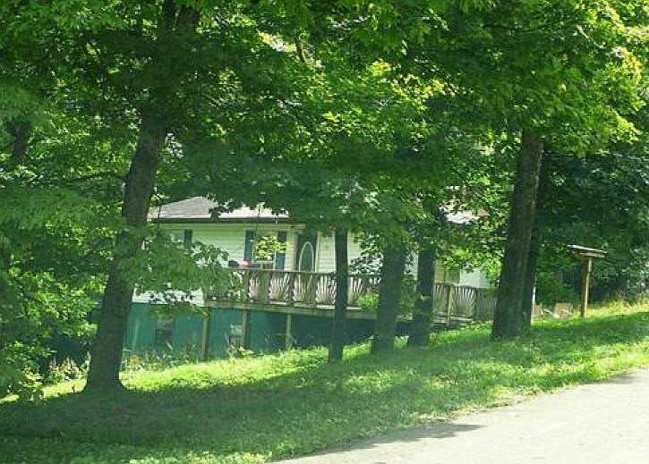 1st image of 703 Tellico St