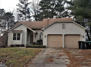 5 Cowpath Ct, Sicklerville, NJ 08081