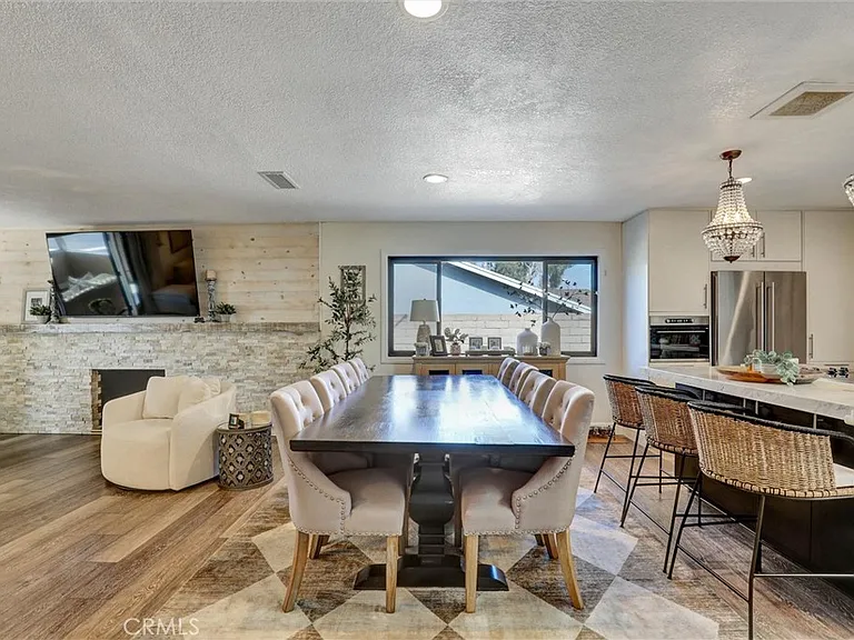 25262 Tasman Rd — Photo 8