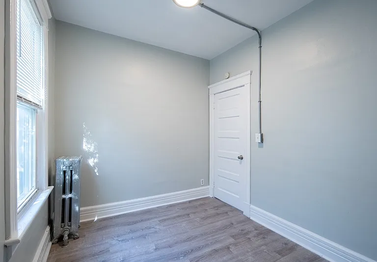 11 King Ave #2 — Photo 29