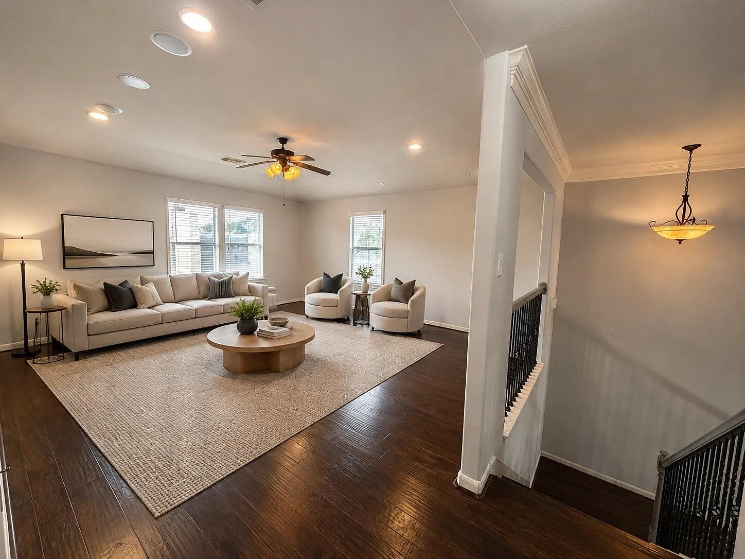 4 bed, 2.5 bath, 2674 sqft, $2,500 — Photo 3