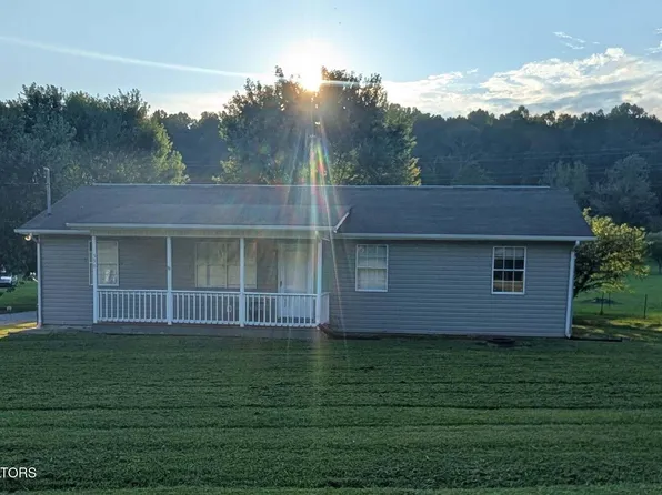598 County Road 135, Riceville, TN 37370