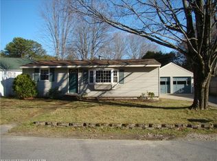 51 Heath Ln, Auburn, ME 04210