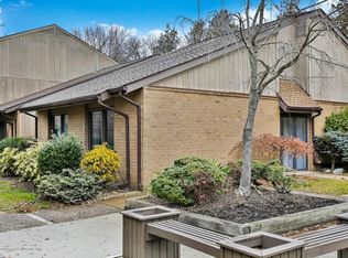 48 Claremont Ct, Red Bank, NJ