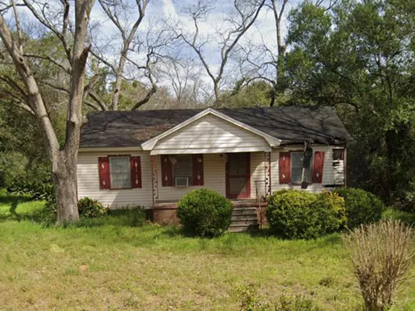 210 W Peppermint Way, Americus, GA 31719