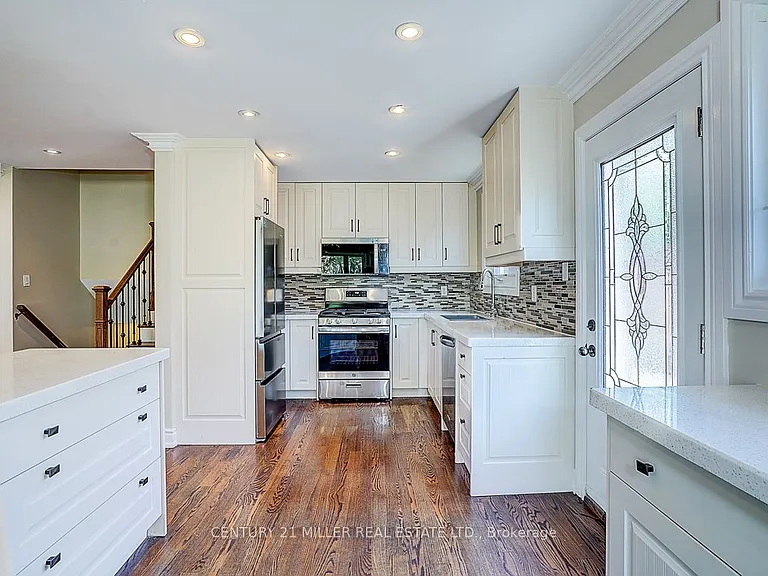 37 Dallington Dr — Photo 23