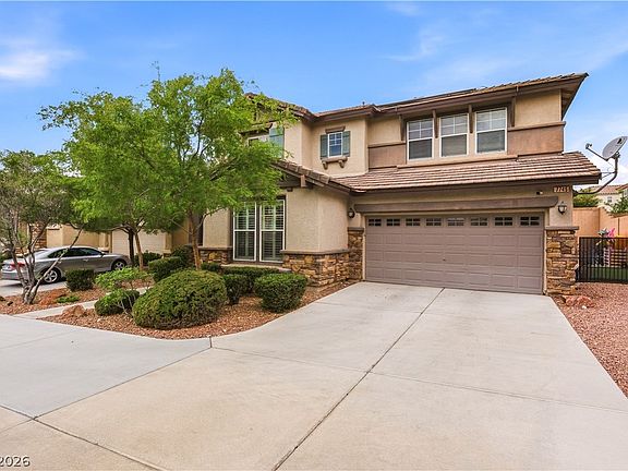 4th image of 7745 Amberwood Peak Ct