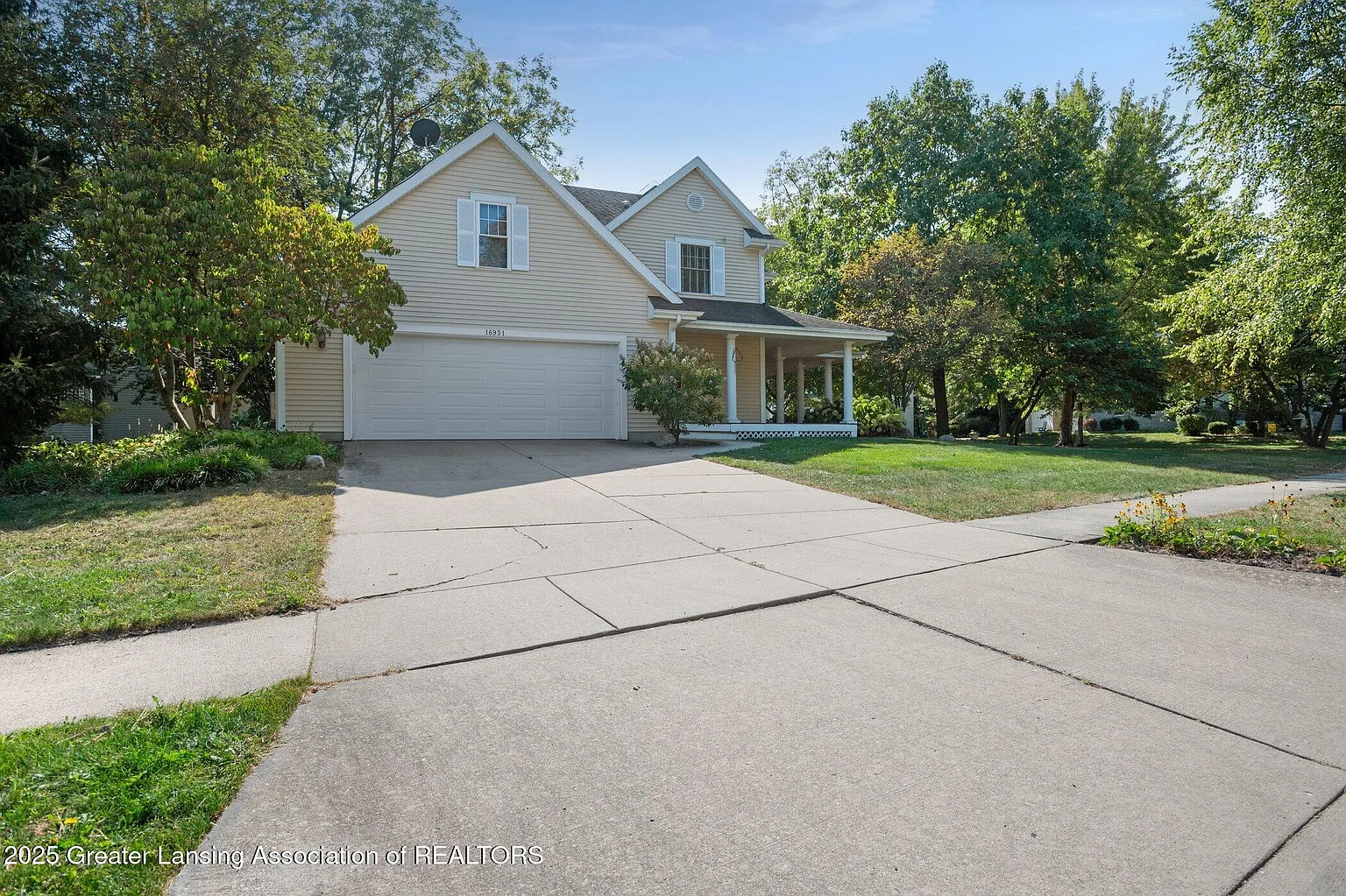 16931 Black Walnut Ln photo 1