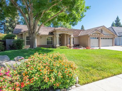 6000 W Mary Ct, Visalia, CA, 93277