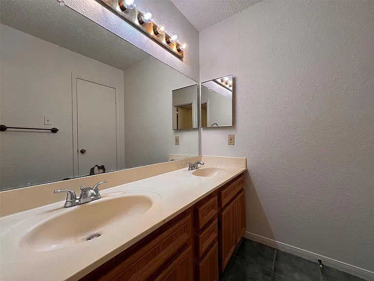 1601 Faro Dr #1304 — Photo 7