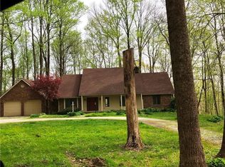 906 S Craig Rd, Veedersburg, IN 47987