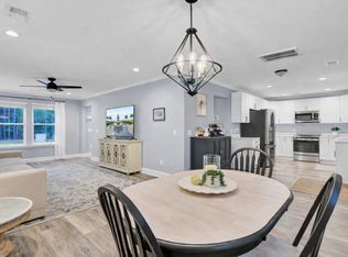 5717 Chaplins Landing Rd, Hollywood, SC 29449