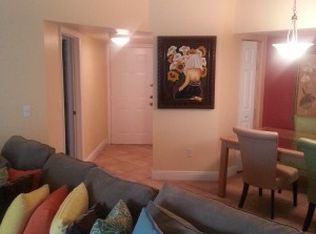 300 Crestwood Ct N APT 320, Royal Palm Beach, FL 33411