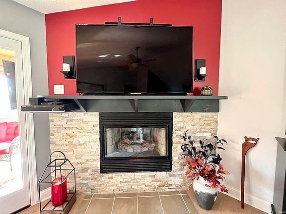 4th image of 9459 S Pointe Retreat Dr #14