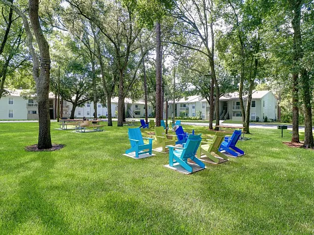 The Grove Apartments — Photo 4