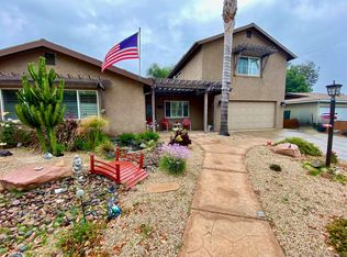 9525 Mandeville Rd, Santee, CA 92071