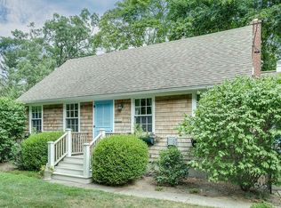 221 Beaver Dam Rd, Brookhaven, NY 11719