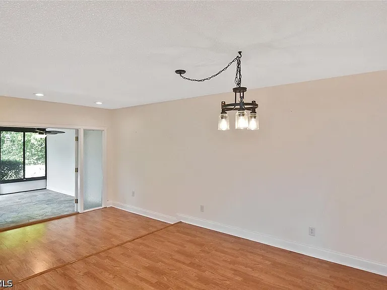 4295 Island Cir #2 — Photo 24