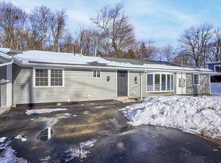 18 Pratt St #B, Lunenburg, MA 01462