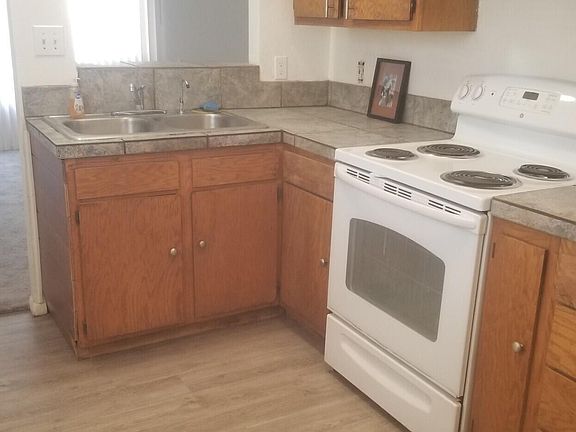 3rd image of 4308 N 14TH Street