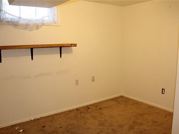 5th image of 15 N Choteau Ave