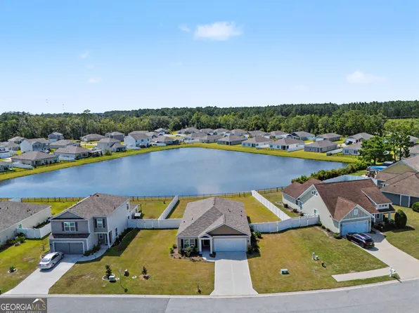 38 Autumns Wood Dr, Brunswick, GA 31525