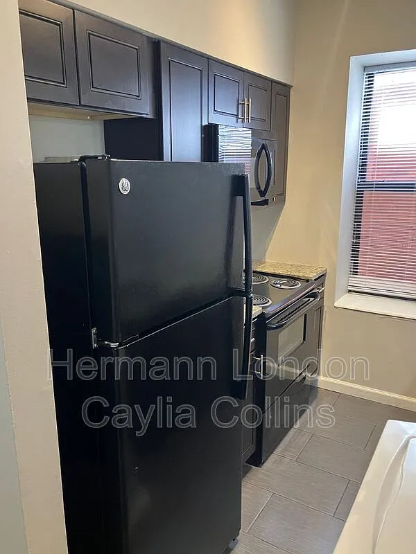 3856 Folsom Ave — Photo 4