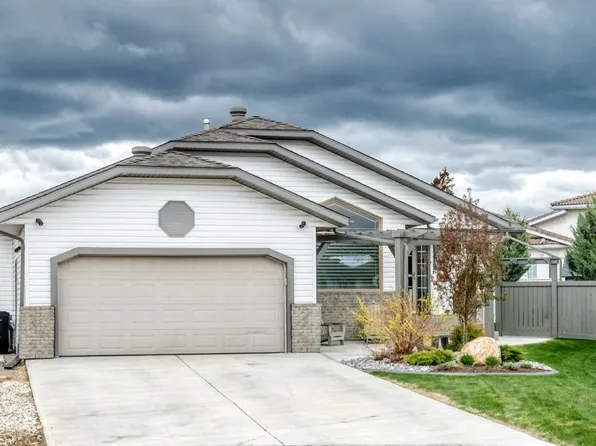 15724 72a St NW, Edmonton, AB T5Z 2Z6