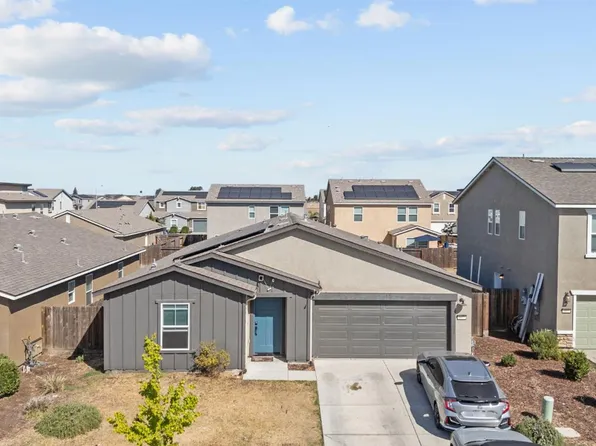 667 Suzanne Dr, Merced, CA 95341