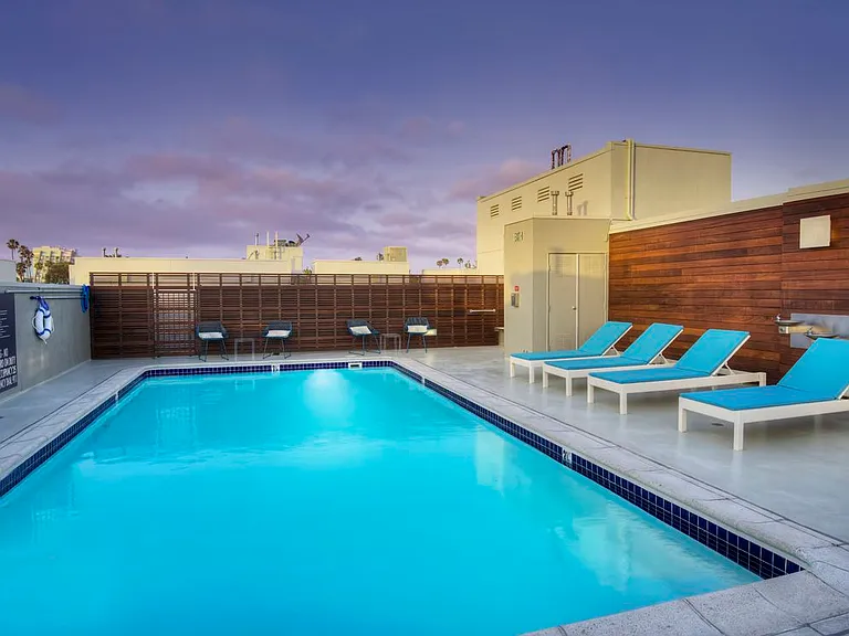 Rooftop Swimming Pool