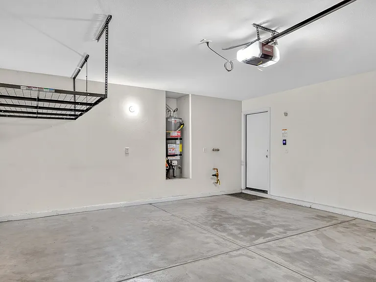 630 Beresford Ave — Photo 26